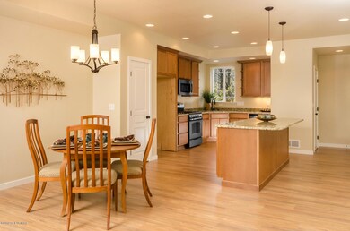 Dining Room:Kitchen