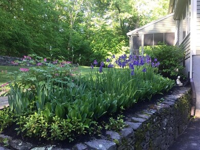 59 Hunting Ln, Sherborn, MA 01770 - photo 2