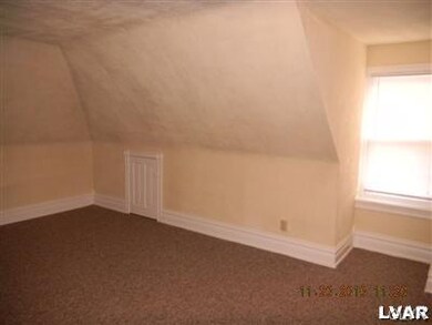 38 N 15th St unit 3, Allentown, PA 18102 - photo 7