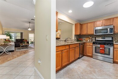 7024 SE 173rd Arlington Loop, The Villages, FL 32162 - photo 5