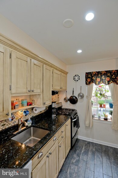 6507 Potomac Ave unit B1, Alexandria, VA 22307 - photo 5