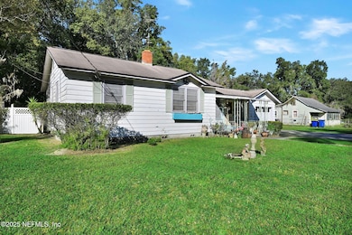 7632 Lueders Ave, Jacksonville, FL 32208 - photo 2