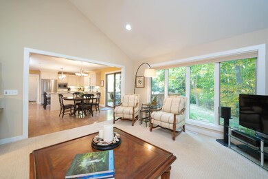 6256_Windrift_Ave_07