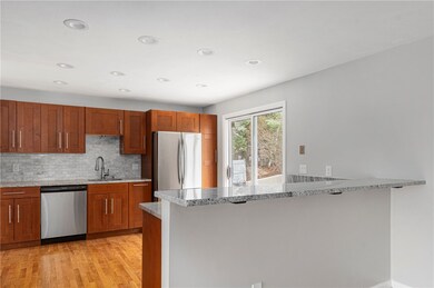 21 Snowdrop Dr, Cranston, RI 02920 - photo 2