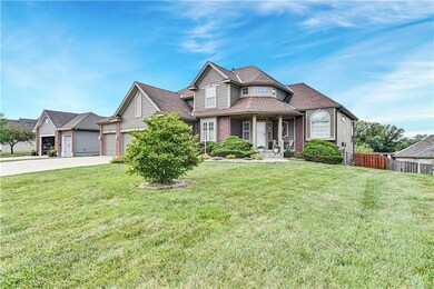 4304 SW Briarbrook Dr, Lees Summit, MO 64082 - photo 2