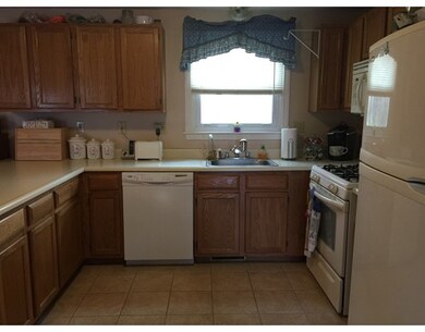 10 Wyman Rd, Dracut, MA 01826 - photo 3