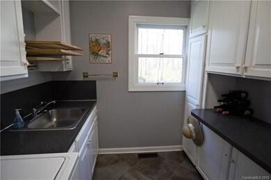 3212 Camden Rd, Statesville, NC 28625 - photo 5