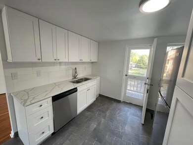 672 Sheridan Ave unit A, Columbus, OH 43209 - photo 3