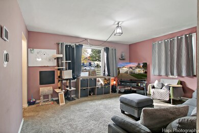 1500 Laurel Ave, Waukegan, IL 60085 - photo 3