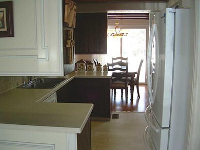 655 Diamond Ave, Indiana, PA 15701 - photo 5