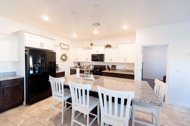 636 N Sage Hen Dr, Washington, UT 84780 - photo 5