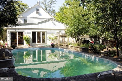 7423 Carroll Ave, Takoma Park, MD 20912 - photo 2