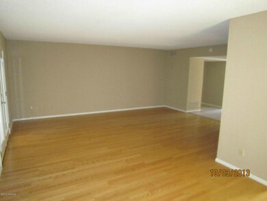 81 W Oro Place, Tucson, AZ 85737 - photo 5