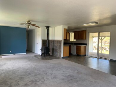 309 Edgewood Dr, Canyon City, OR 97820 - photo 7