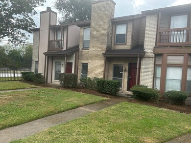 12300 Brookglade Cir unit 124, Houston, TX 77099 - photo 6