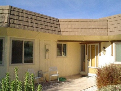 10434 W Pineaire Dr, Sun City, AZ 85351 - photo 2