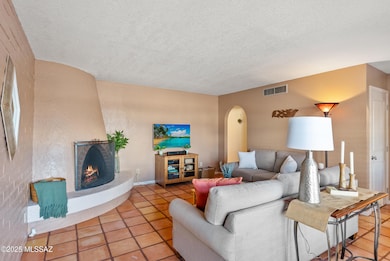 442 N Bull Run Dr, Tucson, AZ 85748 - photo 5