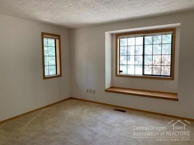 57630 Hart Mountain Ln, Sunriver, OR 97707 - photo 7