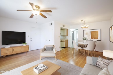 5035 N 17th Ave Living to dining rm 2_FI