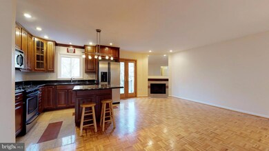 3026 Winter Pine Ct, Fairfax, VA 22031 - photo 5