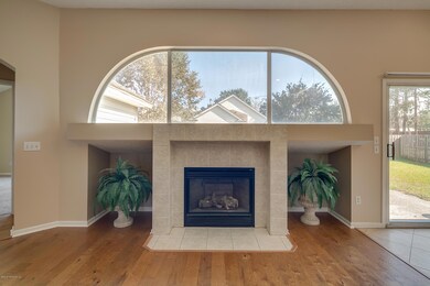 Family_Room_Fireplace