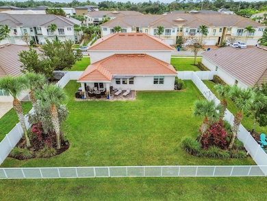 11941 Cypress Key Way, Royal Palm Beach, FL 33411 - photo 3