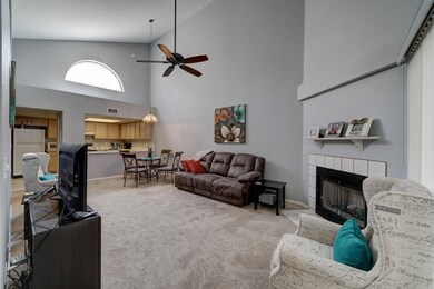 2100 W Lemon Tree Place unit 62, Chandler, AZ 85224 - photo 7