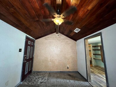 109 W 1st St, Weatherford, TX 76086 - photo 3