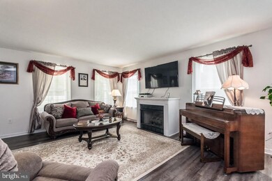 279 Doe Run Rd, Inwood, WV 25428 - photo 7