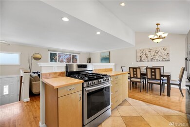 8310 NE 143rd St, Kirkland, WA 98034 - photo 7