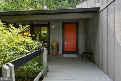 11640 Brandy Hall Ln, North Potomac, MD 20878 - photo 2