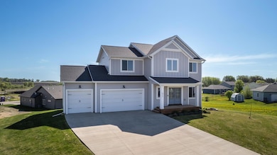 577 Keefe Ct NW, Eyota, MN 55934 - photo 2