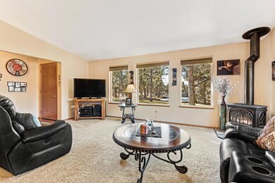 18555 Innes Market Rd, Bend, OR 97703 - photo 5