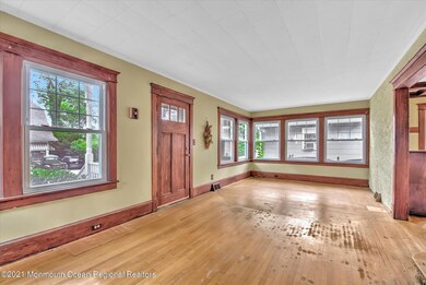 07-LIVING ROOM