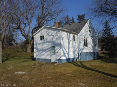 14418 Three Oaks Rd, Three Oaks, MI 49128 - photo 2