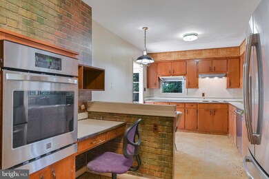 71 Southdown Rd, Edgewater, MD 21037 - photo 5