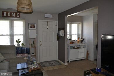 315 Ripka St unit M, Philadelphia, PA 19128 - photo 3