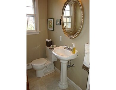 264 Worcester Ln, Waltham, MA 02451 - photo 6