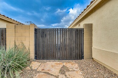 RV Gate