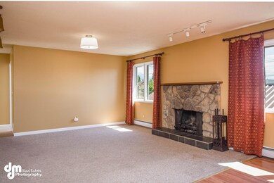 Living Room 0170-FULL