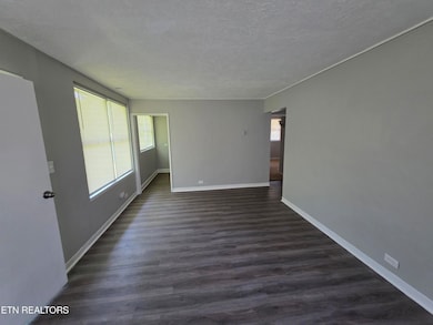 Living room - 1