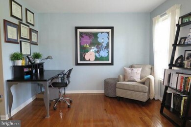 7701 Sandstone Ct, Ellicott City, MD 21043 - photo 5