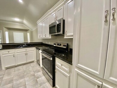 411 Robinwood Dr, Spring, TX 77386 - photo 5