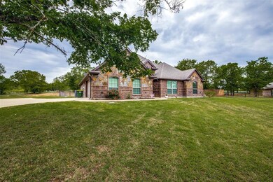 329 Cedar Springs Ln, Weatherford, TX 76087 - photo 3