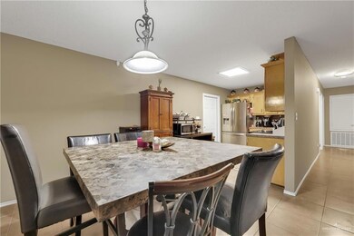 906 Ivy Ave, Donna, TX 78537 - photo 6