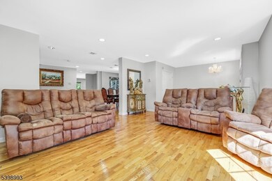 4 Maple Ave, Waldwick, NJ 07463 - photo 7