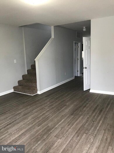 3206 Strickland St, Baltimore, MD 21229 - photo 2