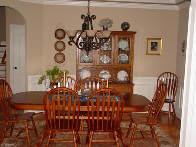 Dining Rm