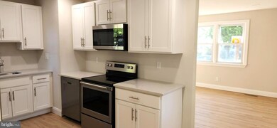 602 Herbert Rd, Browns Mills, NJ 08015 - photo 4