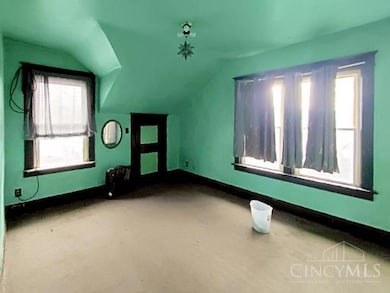 1705 Wyoming Ave, Cincinnati, OH 45205 - photo 4